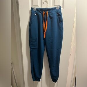 Deep Reef Figs High Waisted Zamora Jogger Scrub Pants